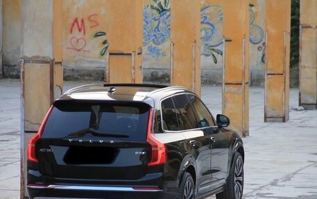 Volvo XC90 II рестайлинг, 2022 год, 4 580 000 рублей, 3 фотография