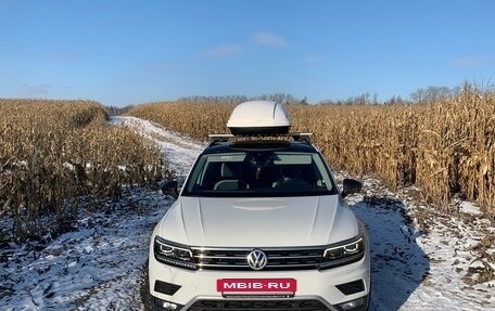 Volkswagen Tiguan II, 2019 год, 3 000 000 рублей, 5 фотография
