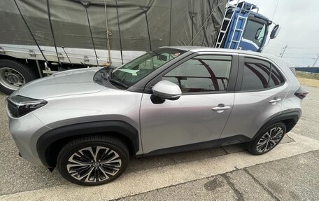 Toyota Yaris Cross, 2021 год, 1 980 000 рублей, 1 фотография