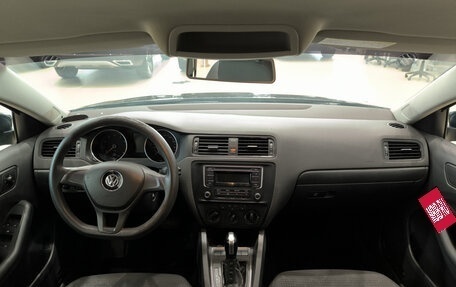 Volkswagen Jetta VI, 2015 год, 850 000 рублей, 16 фотография