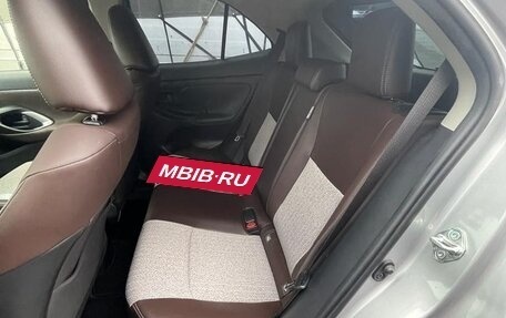 Toyota Yaris Cross, 2021 год, 1 980 000 рублей, 2 фотография