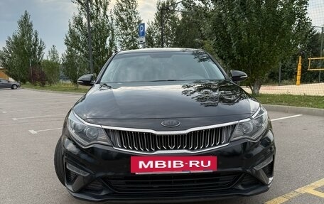 KIA Optima IV, 2018 год, 1 650 000 рублей, 2 фотография