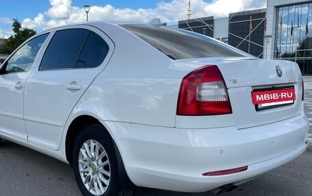 Skoda Octavia, 2011 год, 650 000 рублей, 2 фотография