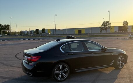 BMW 7 серия, 2015 год, 3 700 000 рублей, 2 фотография