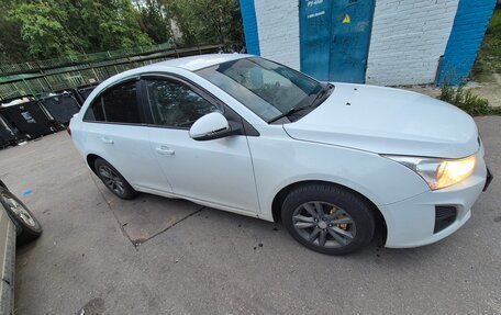 Chevrolet Cruze II, 2014 год, 620 000 рублей, 3 фотография