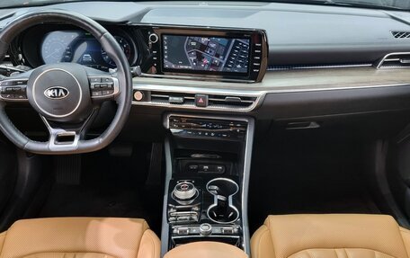 KIA K5, 2022 год, 2 400 000 рублей, 4 фотография