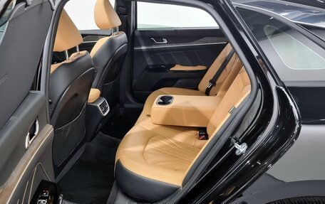 KIA K5, 2022 год, 2 400 000 рублей, 8 фотография