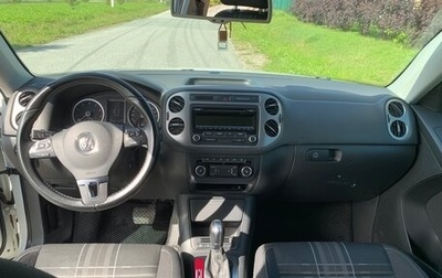 Volkswagen Tiguan I, 2015 год, 1 430 000 рублей, 1 фотография