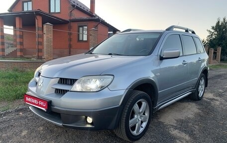 Mitsubishi Outlander III рестайлинг 3, 2005 год, 880 000 рублей, 1 фотография