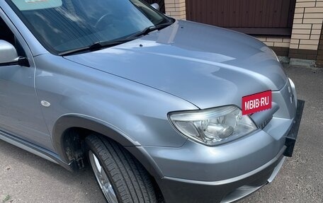 Mitsubishi Outlander III рестайлинг 3, 2005 год, 880 000 рублей, 7 фотография