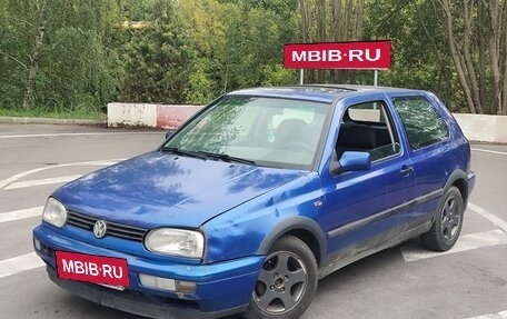 Volkswagen Golf III, 1997 год, 120 000 рублей, 2 фотография