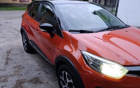 Renault Kaptur I рестайлинг, 2016 год, 1 490 000 рублей, 2 фотография