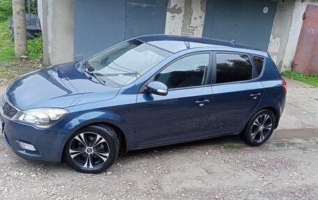 KIA cee'd I рестайлинг, 2011 год, 950 000 рублей, 2 фотография