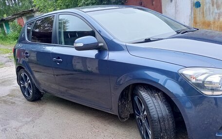 KIA cee'd I рестайлинг, 2011 год, 950 000 рублей, 9 фотография