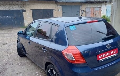 KIA cee'd I рестайлинг, 2011 год, 950 000 рублей, 3 фотография