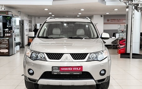 Mitsubishi Outlander III рестайлинг 3, 2008 год, 930 000 рублей, 2 фотография