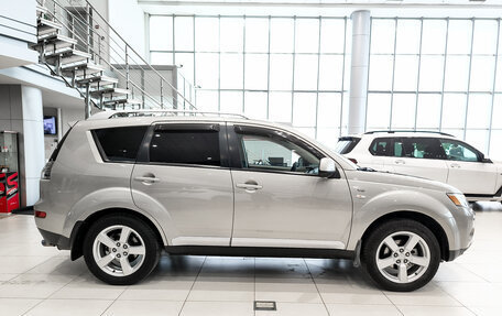 Mitsubishi Outlander III рестайлинг 3, 2008 год, 930 000 рублей, 5 фотография
