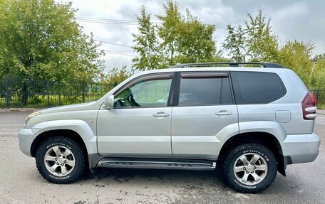Toyota Land Cruiser Prado 120 рестайлинг, 2008 год, 2 400 000 рублей, 2 фотография