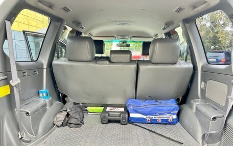 Toyota Land Cruiser Prado 120 рестайлинг, 2008 год, 2 400 000 рублей, 13 фотография