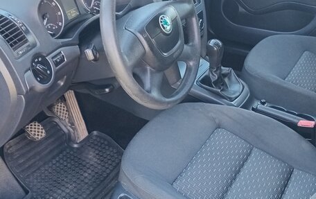 Skoda Octavia, 2010 год, 900 000 рублей, 2 фотография