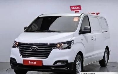 Hyundai Grand Starex Grand Starex I рестайлинг 2, 2021 год, 2 300 000 рублей, 1 фотография