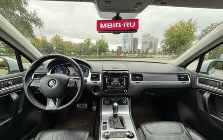Volkswagen Touareg III, 2012 год, 2 200 000 рублей, 17 фотография