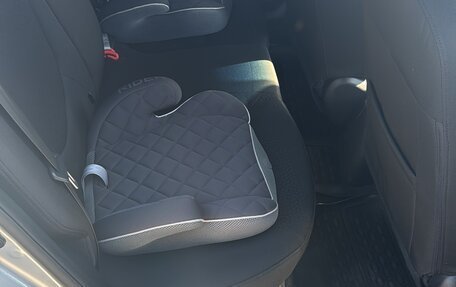 KIA Rio III рестайлинг, 2011 год, 550 000 рублей, 8 фотография