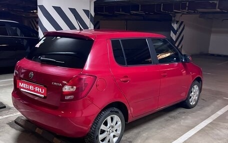 Skoda Fabia II, 2014 год, 820 000 рублей, 3 фотография
