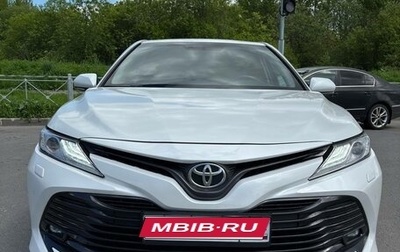 Toyota Camry, 2019 год, 2 340 000 рублей, 1 фотография