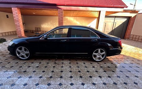 Mercedes-Benz S-Класс, 2010 год, 1 800 000 рублей, 3 фотография