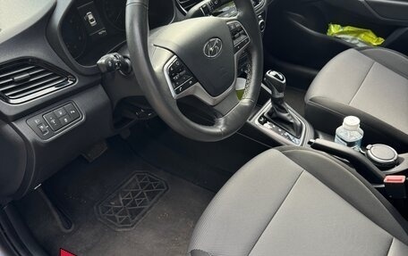 Hyundai Solaris II рестайлинг, 2020 год, 1 739 000 рублей, 8 фотография