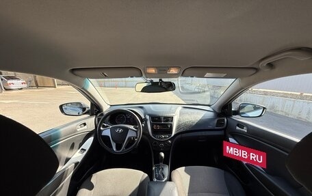 Hyundai Solaris II рестайлинг, 2012 год, 700 000 рублей, 5 фотография