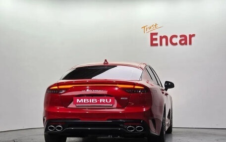 KIA Stinger I, 2021 год, 2 390 000 рублей, 4 фотография