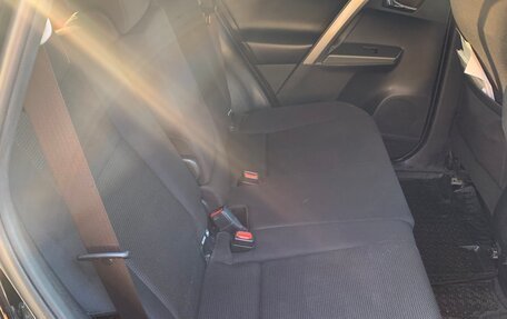 Toyota RAV4, 2018 год, 2 500 000 рублей, 5 фотография
