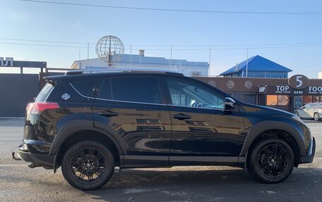 Toyota RAV4, 2018 год, 2 500 000 рублей, 3 фотография