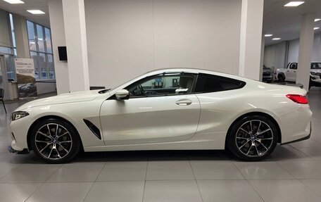 BMW 8 серия, 2019 год, 4 000 000 рублей, 3 фотография