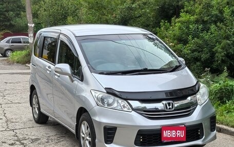 Honda Freed I, 2014 год, 1 350 000 рублей, 1 фотография