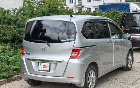 Honda Freed I, 2014 год, 1 350 000 рублей, 6 фотография