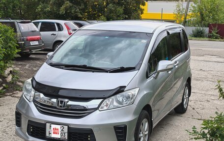Honda Freed I, 2014 год, 1 350 000 рублей, 2 фотография