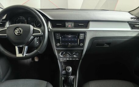 Skoda Rapid I, 2019 год, 1 243 000 рублей, 10 фотография