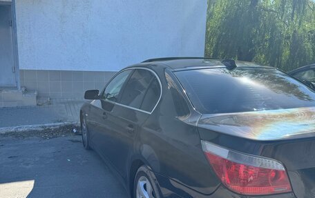 BMW 5 серия, 2004 год, 990 000 рублей, 11 фотография