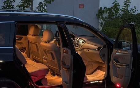 Mercedes-Benz GL-Класс, 2014 год, 2 920 000 рублей, 40 фотография