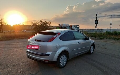 Ford Focus II рестайлинг, 2006 год, 400 000 рублей, 2 фотография