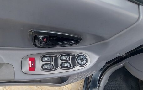 Hyundai Accent II, 2005 год, 699 999 рублей, 10 фотография