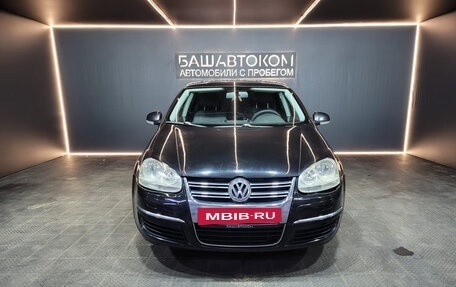 Volkswagen Jetta VI, 2008 год, 420 000 рублей, 2 фотография