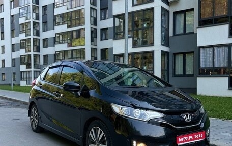 Honda Fit III, 2014 год, 1 030 000 рублей, 1 фотография