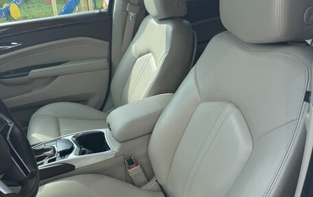 Cadillac SRX II рестайлинг, 2015 год, 1 840 000 рублей, 6 фотография