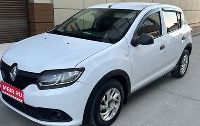 Renault Sandero II рестайлинг, 2015 год, 668 000 рублей, 1 фотография