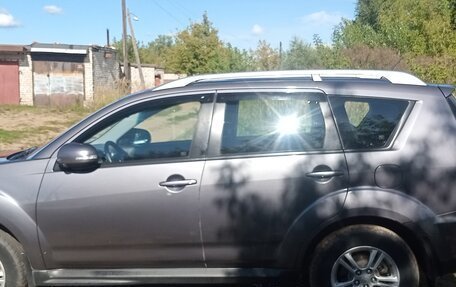 Mitsubishi Outlander III рестайлинг 3, 2010 год, 1 050 000 рублей, 19 фотография