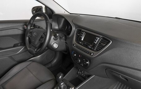 Hyundai Solaris II рестайлинг, 2018 год, 1 047 300 рублей, 4 фотография